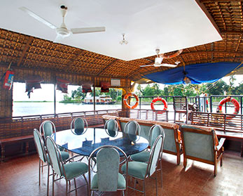 kerala-backwaters-houseboats-booking